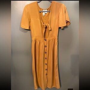 Mimi chica mustard yellow midi dress with tie and cutout in front size medium